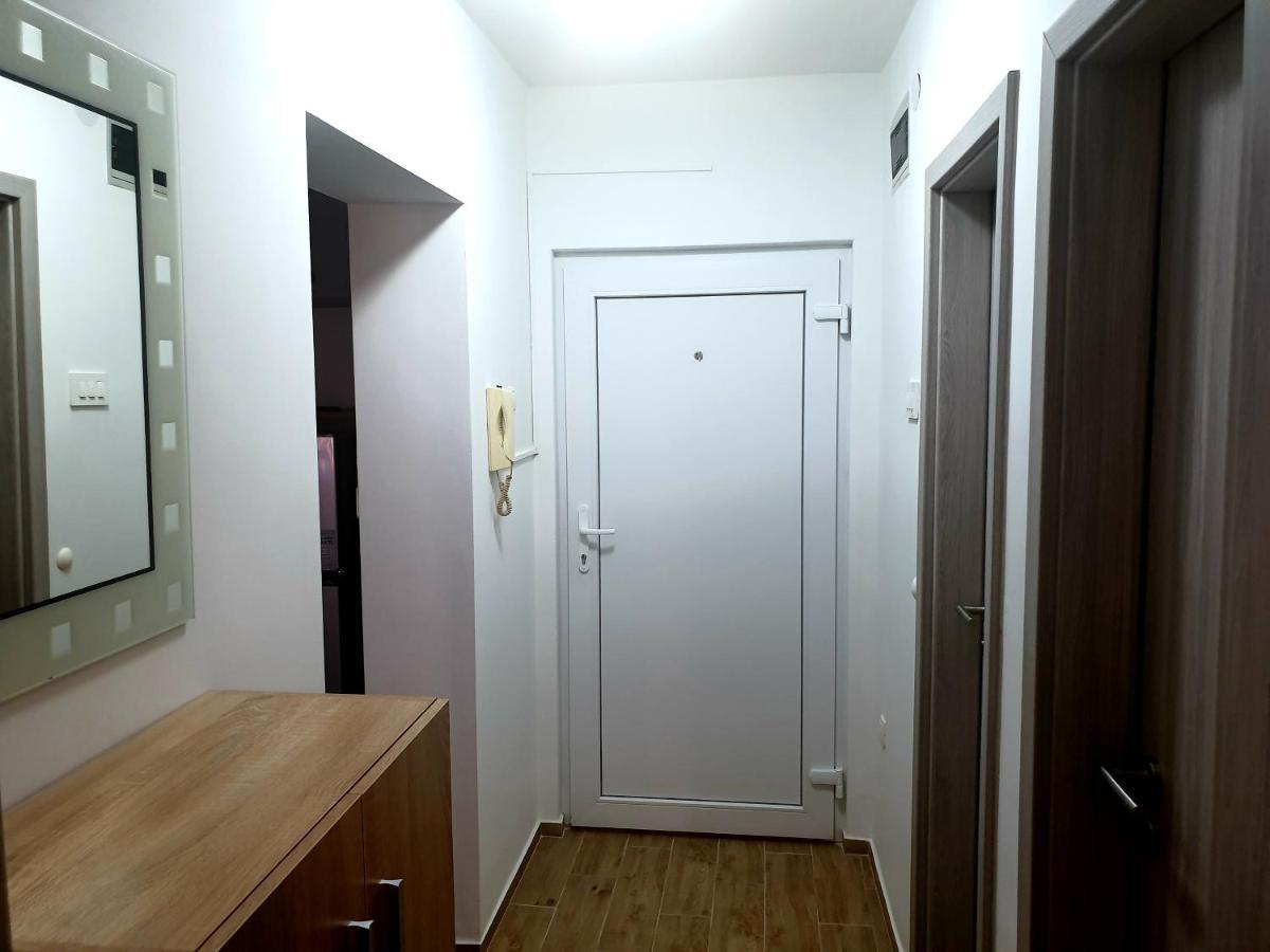 Apartment Mon Cheri-Located In A Quiet Neighbourhood Near Beaches Free Parking Pula Luaran gambar